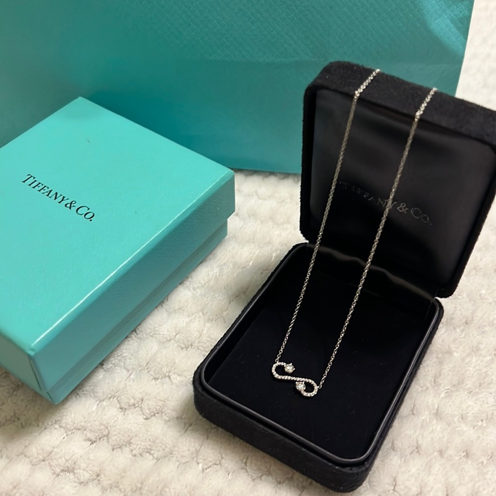 Tiffany & Co. Enchant Scroll Diamond Necklace platinum